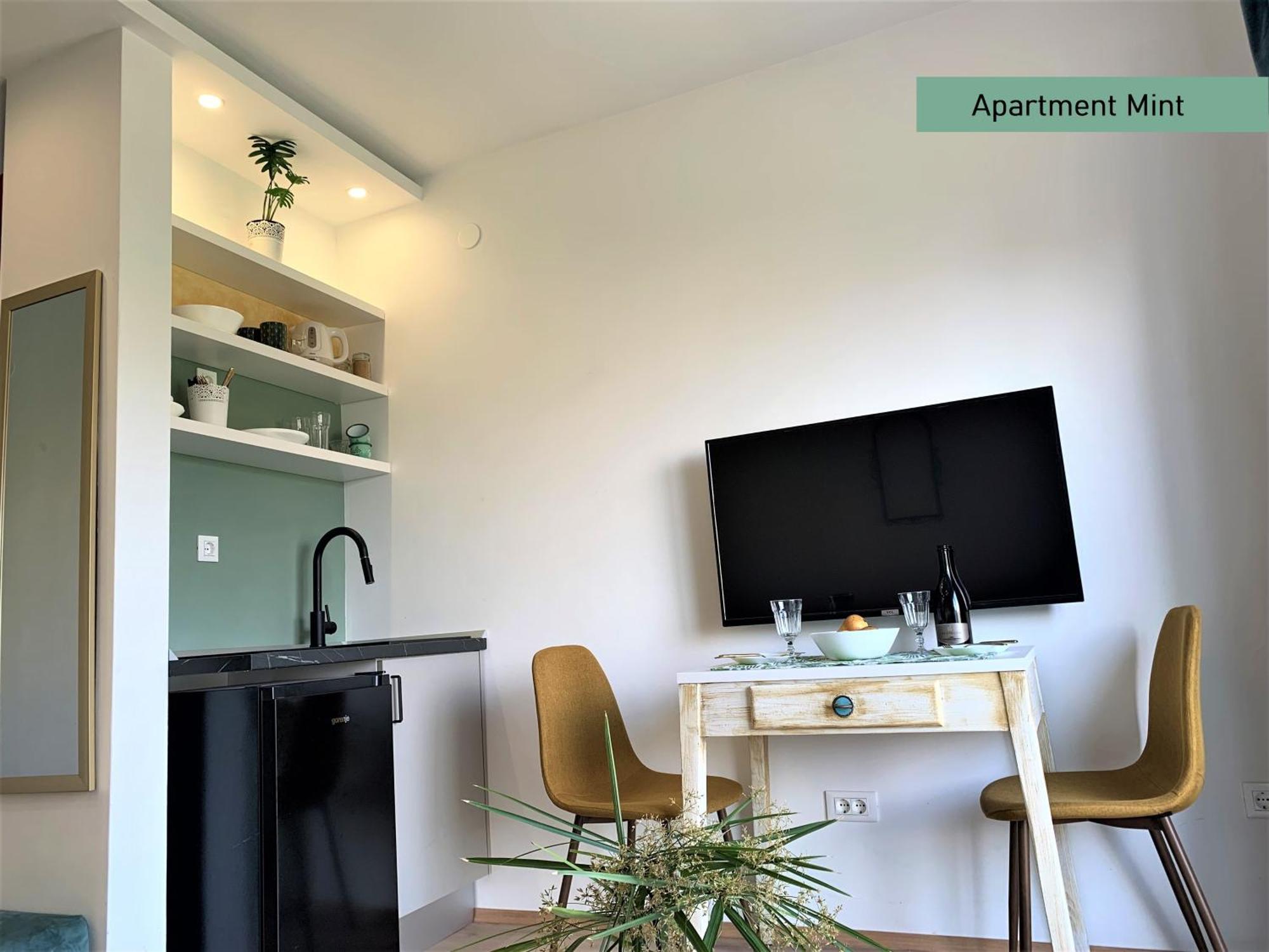 Apartments Garden House Podgora Exterior foto