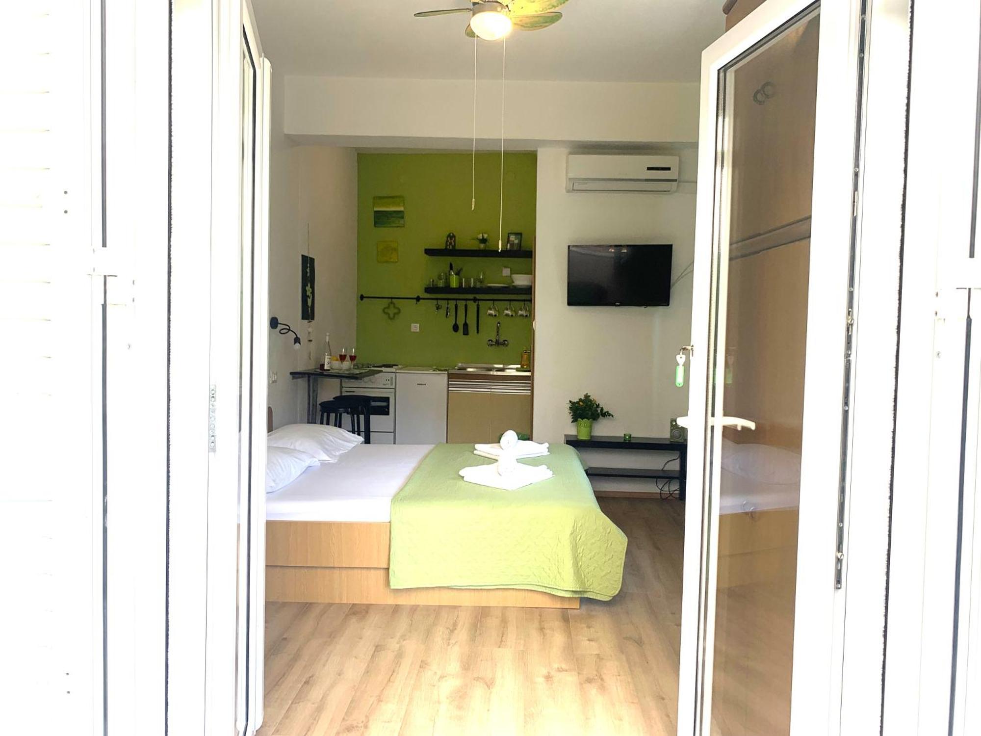 Apartments Garden House Podgora Cameră foto