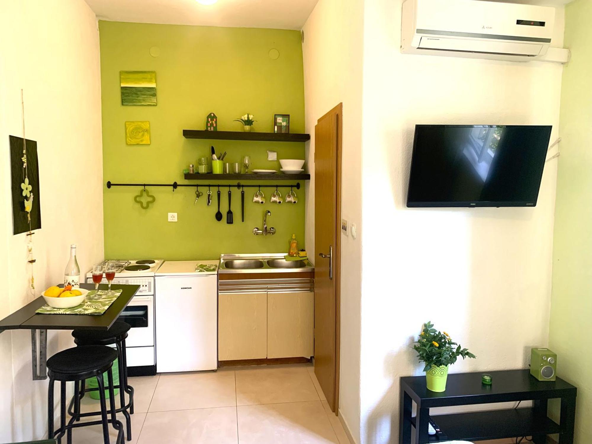 Apartments Garden House Podgora Cameră foto